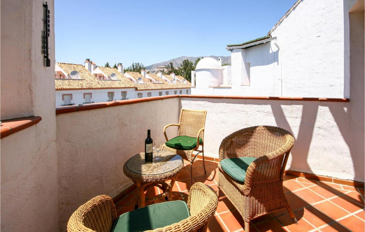 Nice Apartment In Mijas Costa With Kitchen Fuengirola Kültér fotó