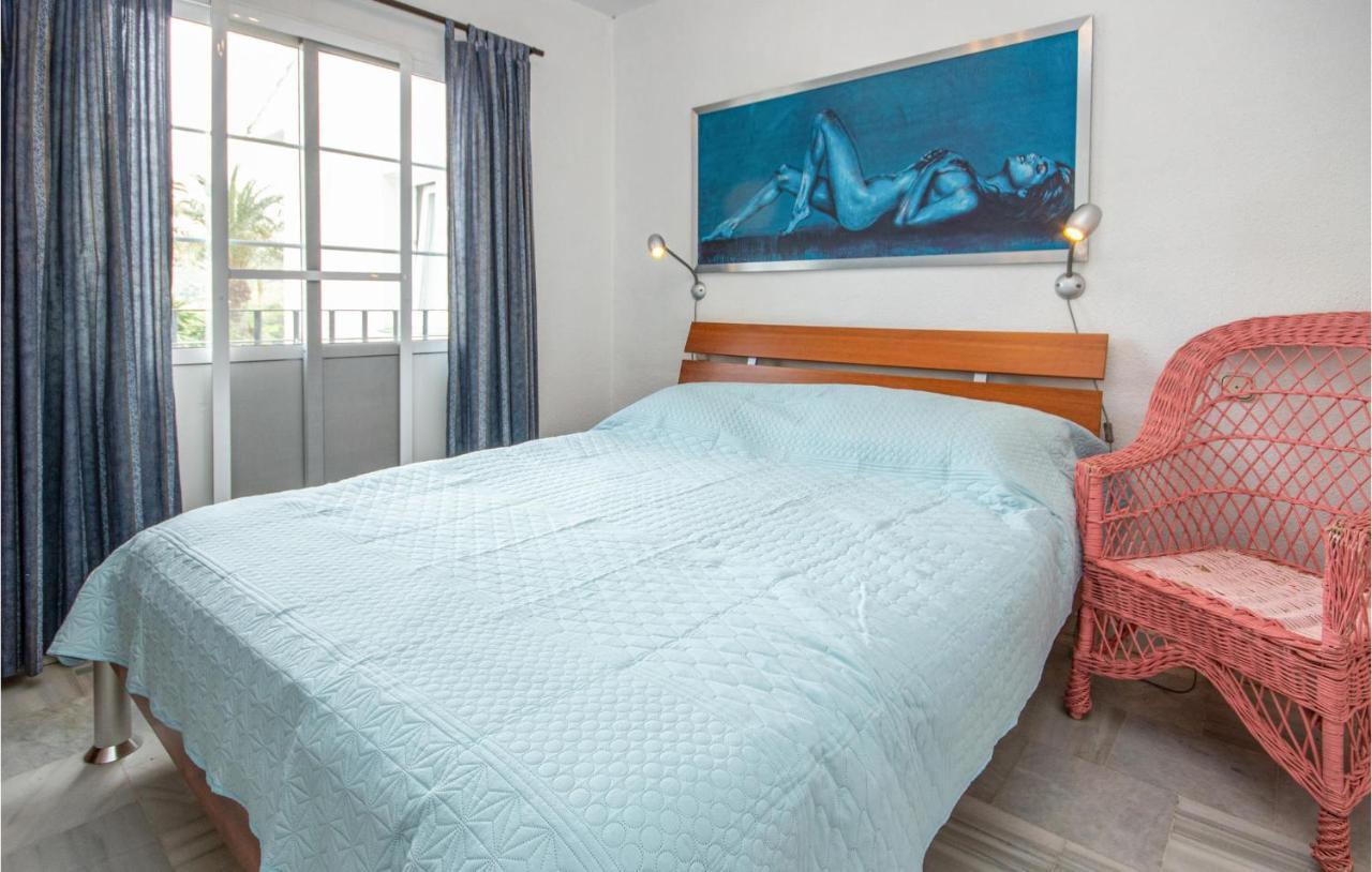 Nice Apartment In Mijas Costa With Kitchen Fuengirola Kültér fotó